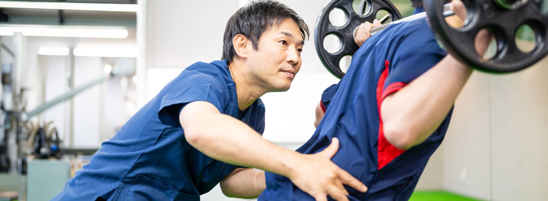 キービジュアルイメージ リハビリの様子03